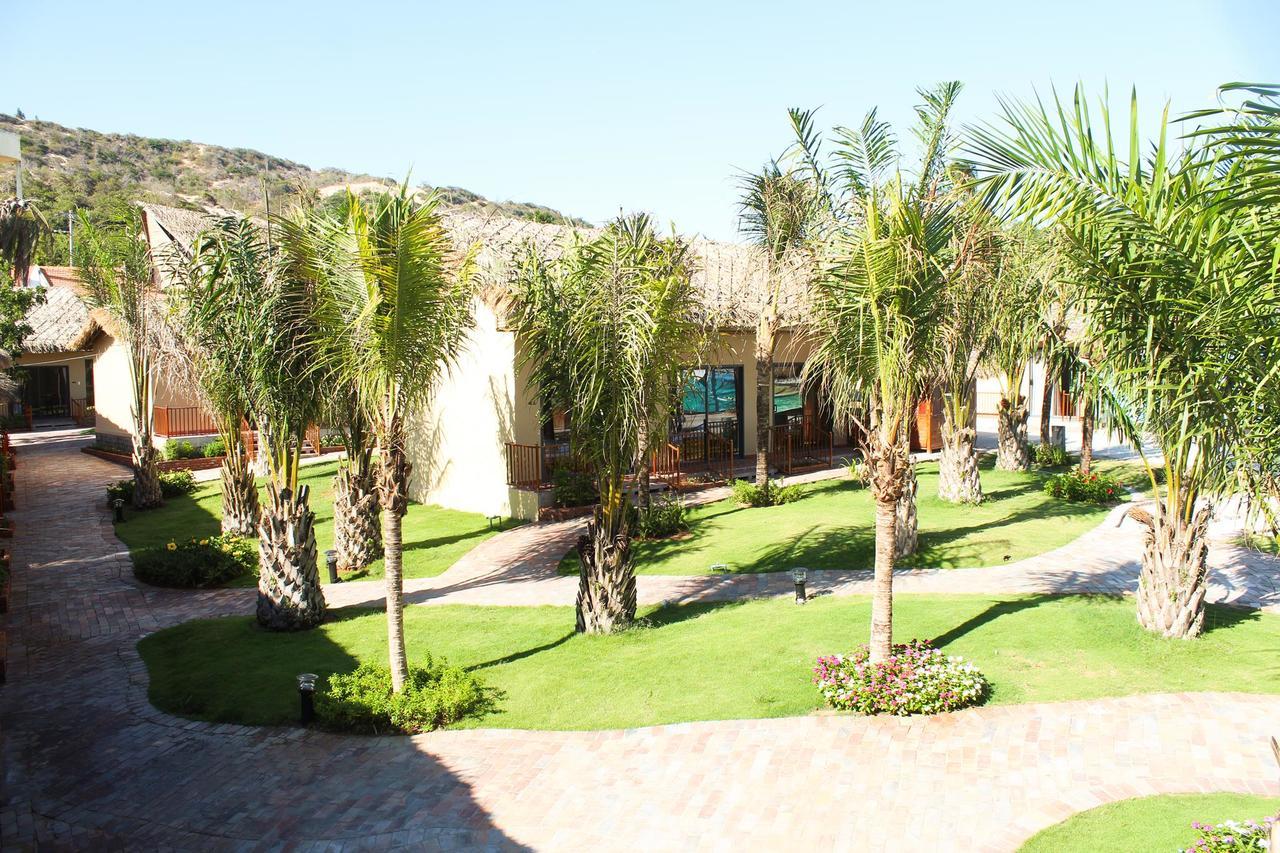 פאן ת'ייט Eagles Beach Resort מראה חיצוני תמונה