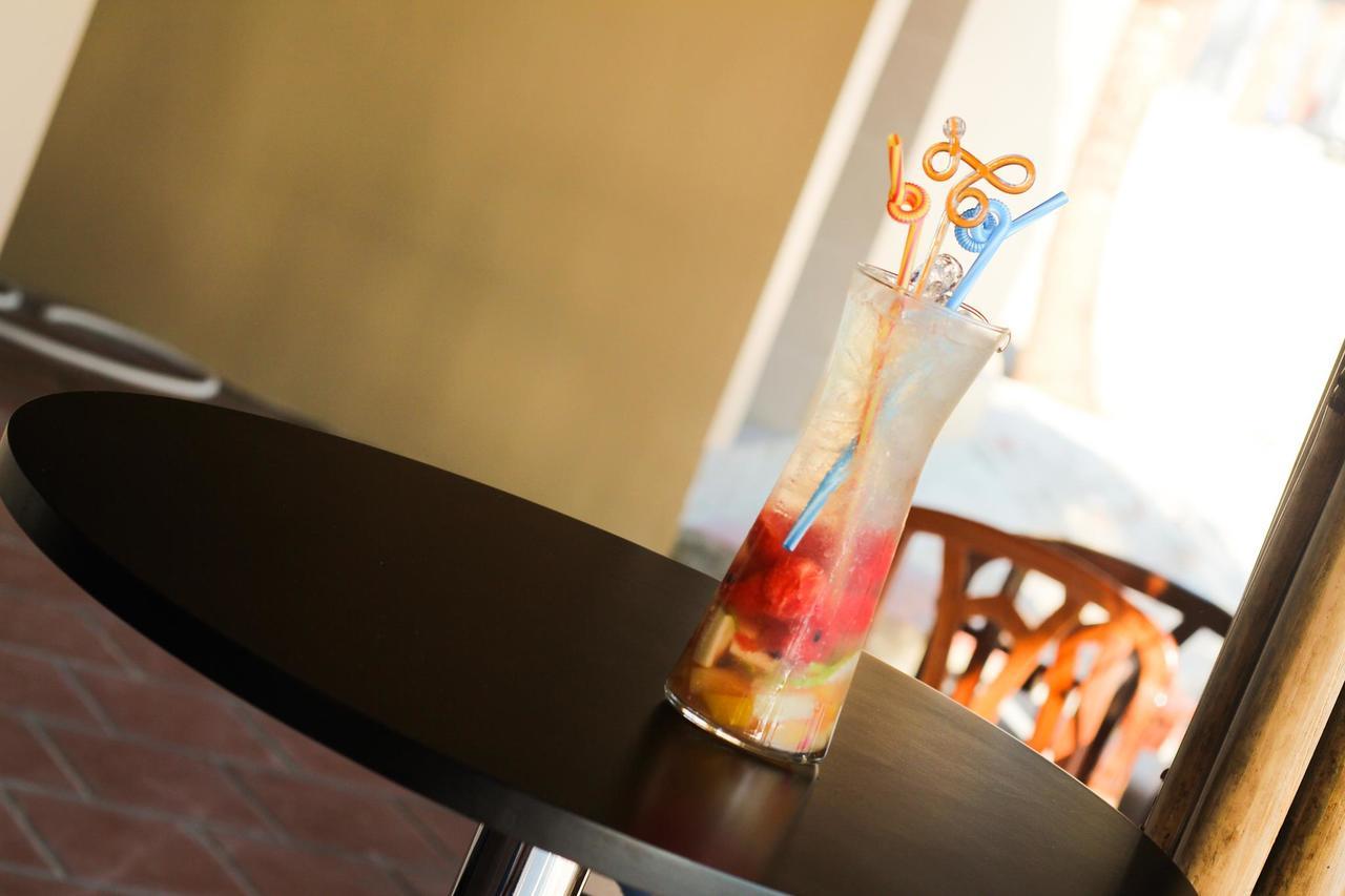 פאן ת'ייט Eagles Beach Resort מראה חיצוני תמונה